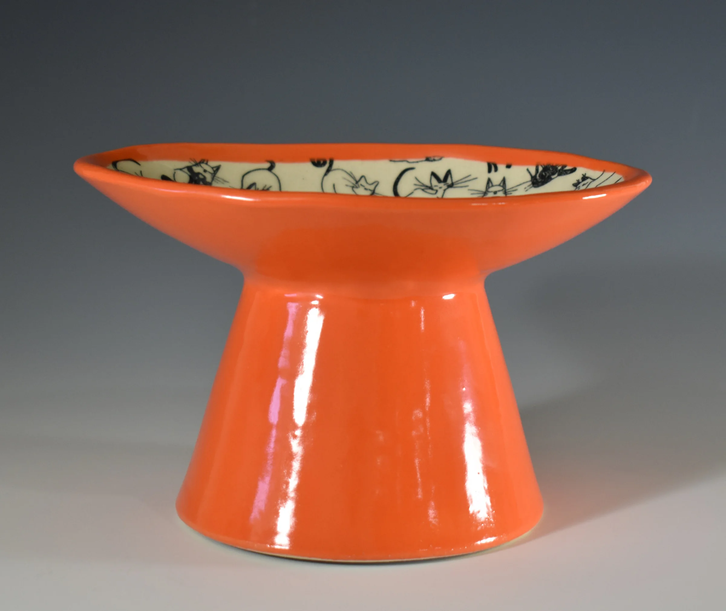 Ceramic Pedestal Cat Food Bowl (Orange)