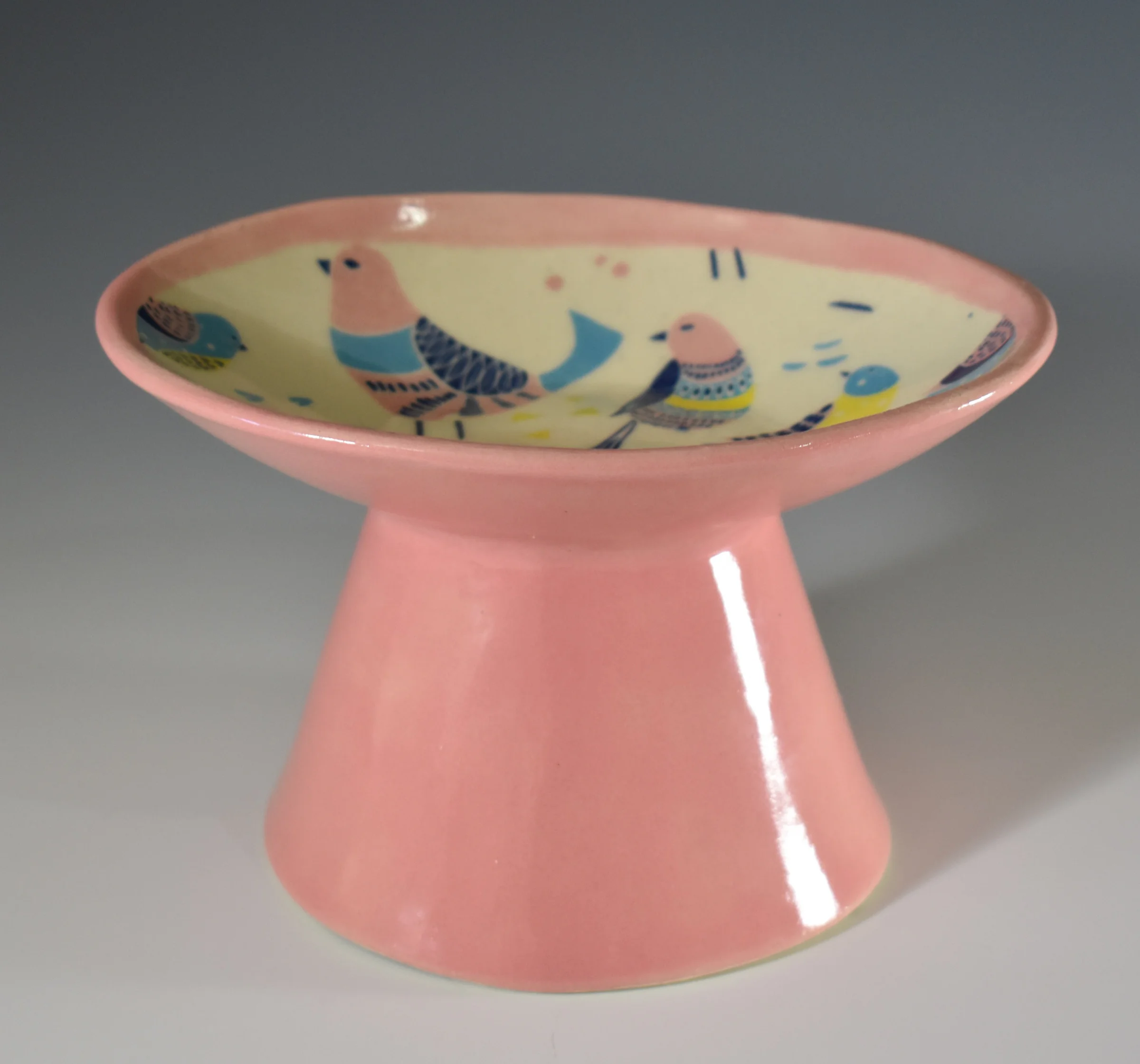Ceramic Pedestal Cat Food Bowl (Pink)
