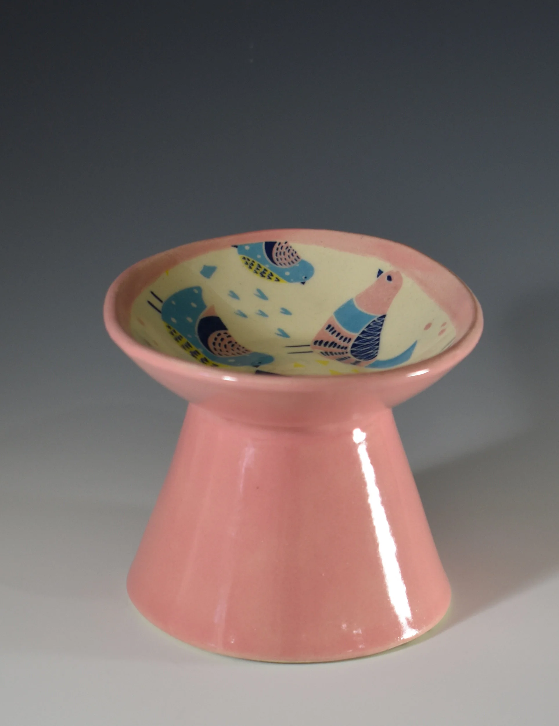 Ceramic Pedestal Cat Food Bowl (Pink)