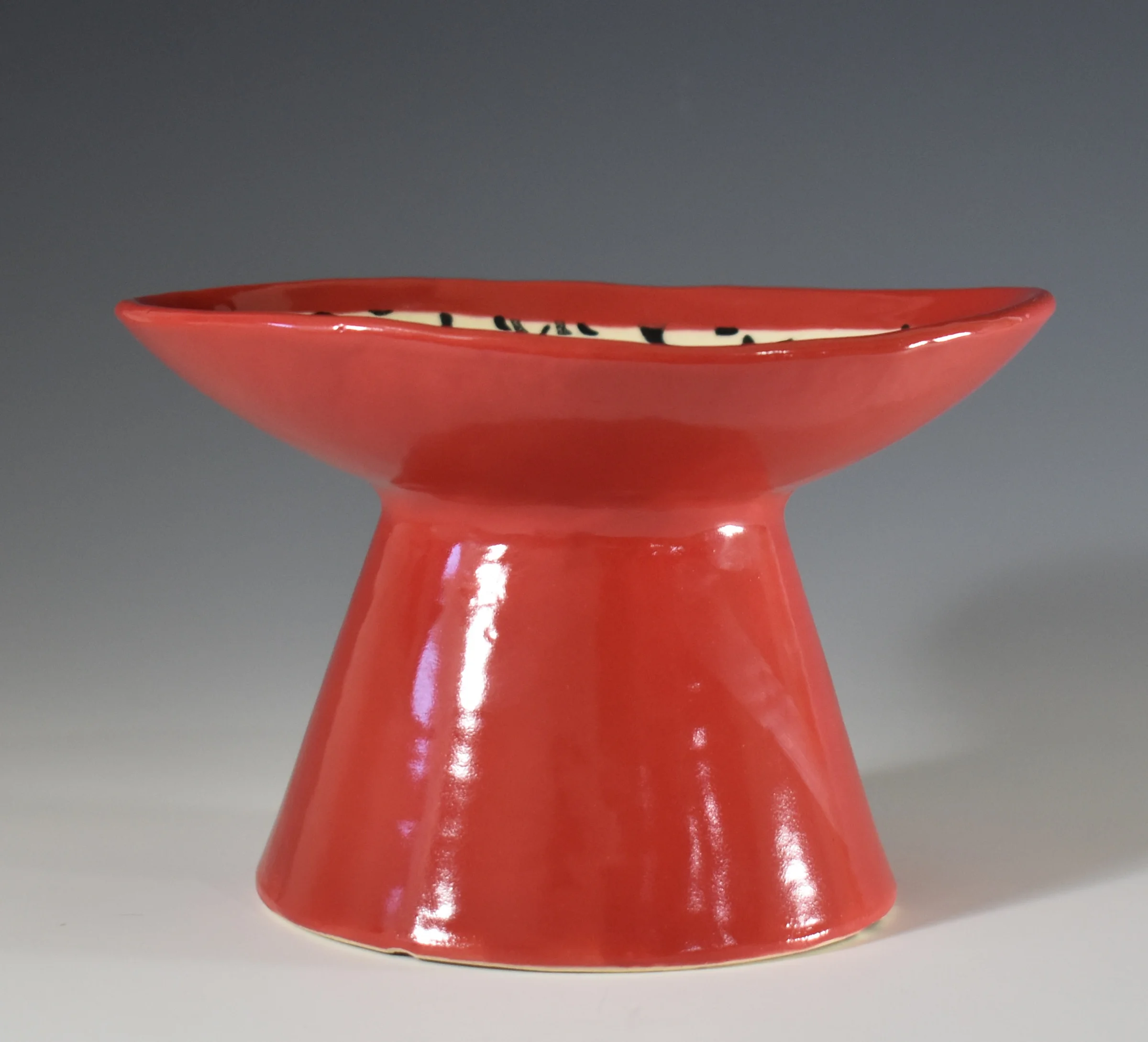 Ceramic Pedestal Cat Food Bowl (Red)